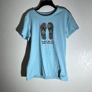 NWOT Life is good shirt